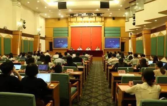 https://mmbiz.qpic.cn/mmbiz_jpg/f33sIPicUqW4bUlbjdPDYEek56y8vDdxVXbfIBYONARDGvgXfv8KJNNtMPicrlW6MrtL58p9mX3HY1wyd4eyibbkw/640?wx_fmt=jpeg
