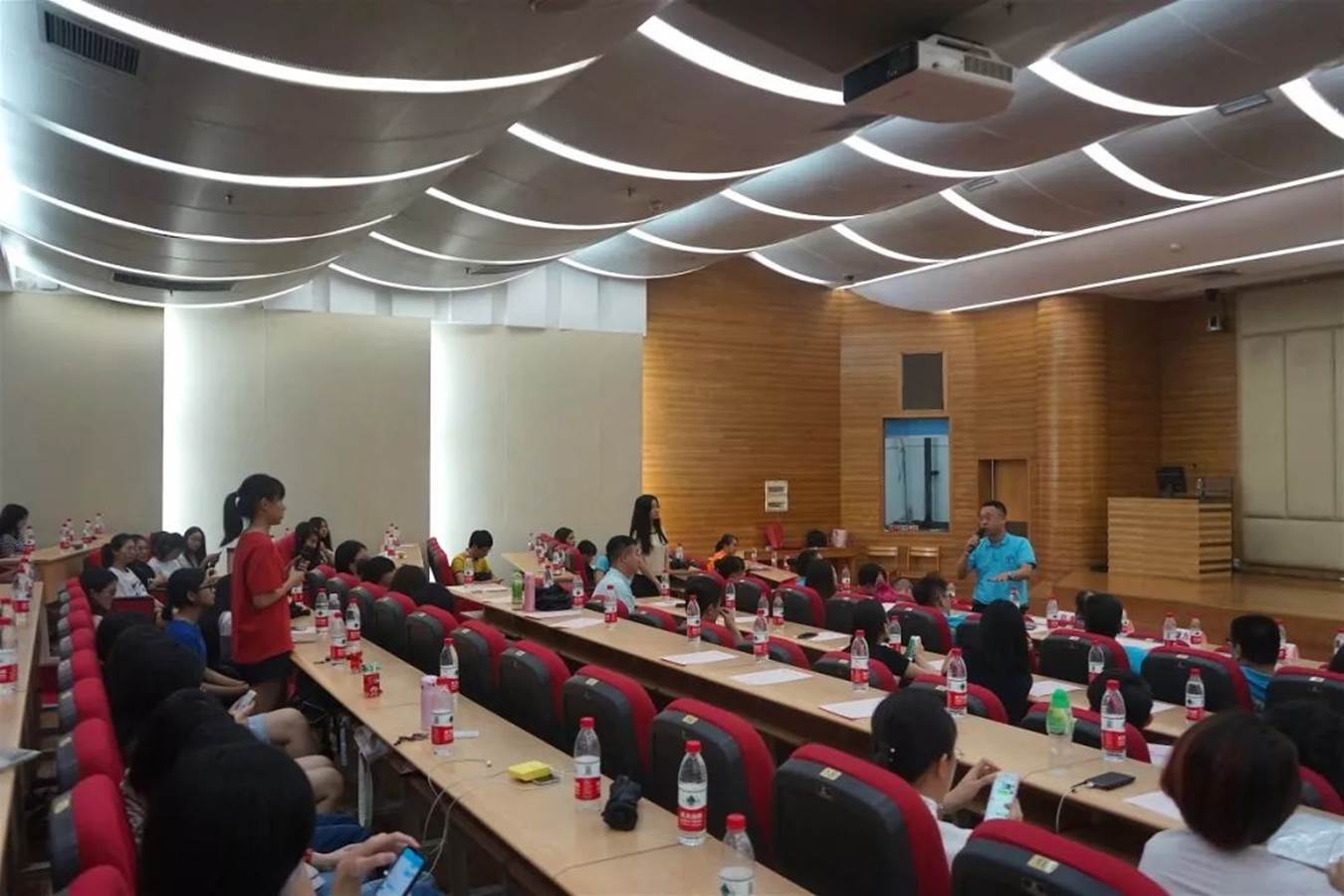 https://mmbiz.qpic.cn/mmbiz_jpg/f33sIPicUqW4bUlbjdPDYEek56y8vDdxVqstr5mheOAExuVW3rrdHsW3YqGZQfCITdwRJ6sIzgRW0y0jmfJK0tQ/640?wx_fmt=jpeg
