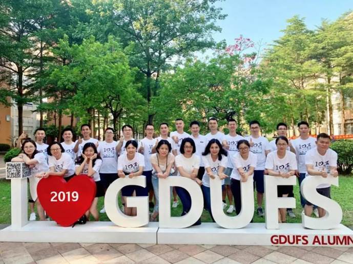 https://mmbiz.qpic.cn/mmbiz_jpg/f33sIPicUqW64A3M7s10P1zh8lssqLKtiaVcJw8oj5VYI6U2kpzYq4BkyofrWeUPA7kDW8BEjEsDP0EM5R8HrXag/640?wx_fmt=jpeg