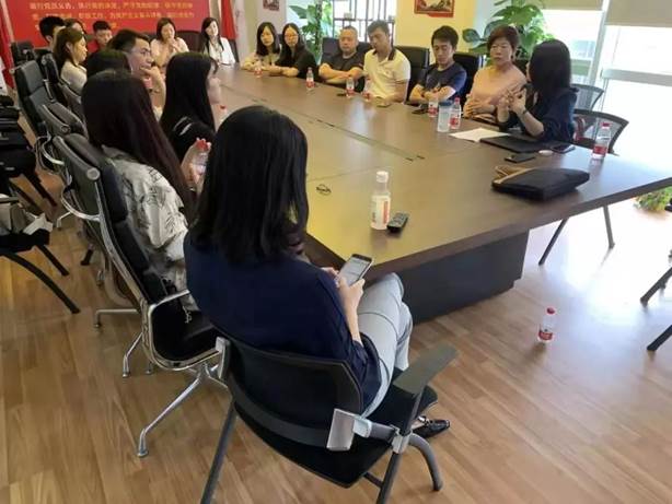 https://mmbiz.qpic.cn/mmbiz_jpg/f33sIPicUqW6ZbBvGKvTWIB1UniaksESuFS6r7ibbfODu2VIILVWM9xicD9GbF21lAQaJdS5JgS3c7BfiacdxRATtqQ/640?wx_fmt=jpeg